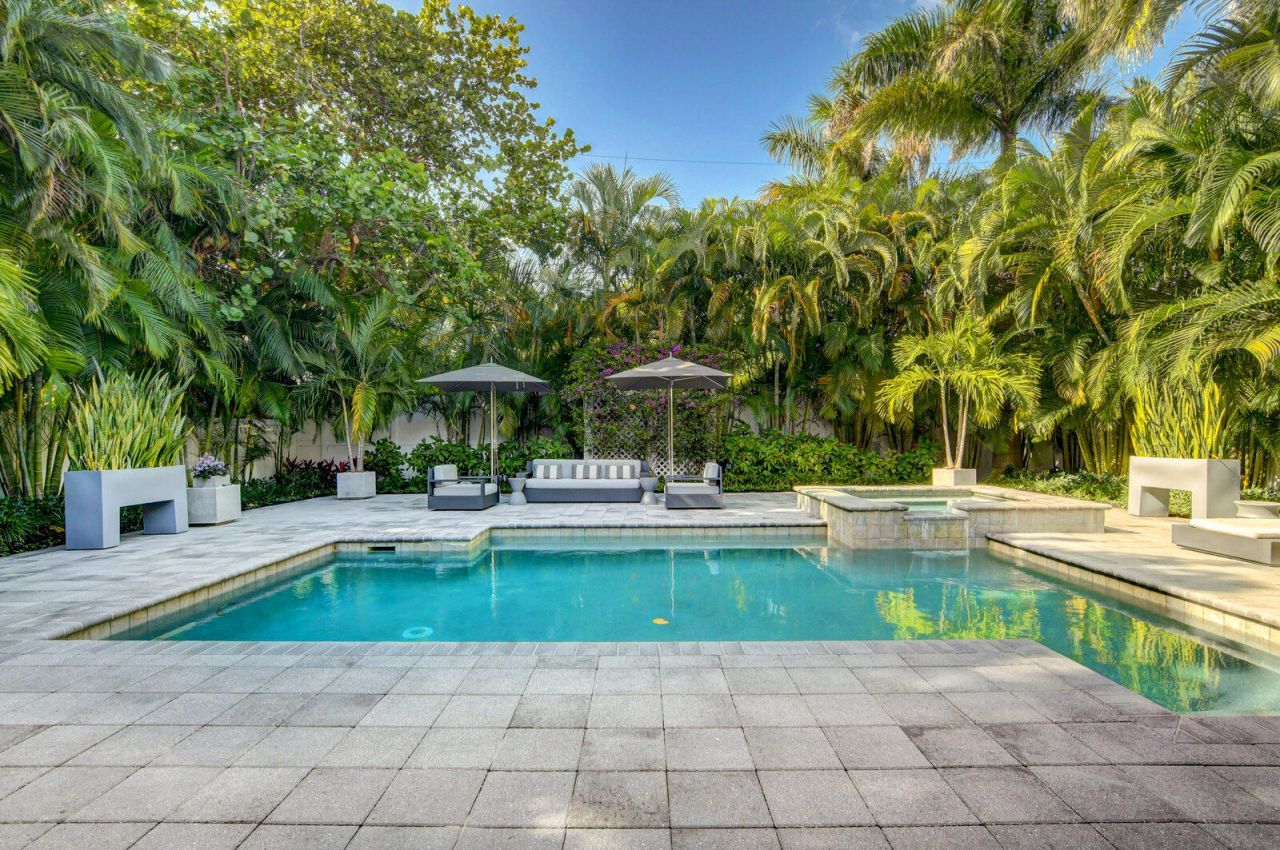 717 NE 1st Court, Delray Beach, FL 33483 Photo