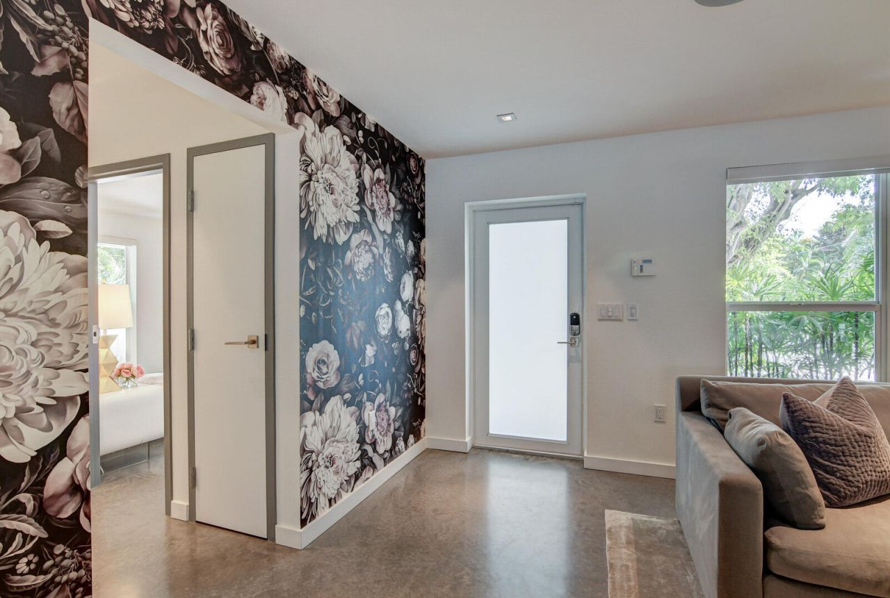 717 NE 1st Court, Delray Beach, FL 33483 Photo