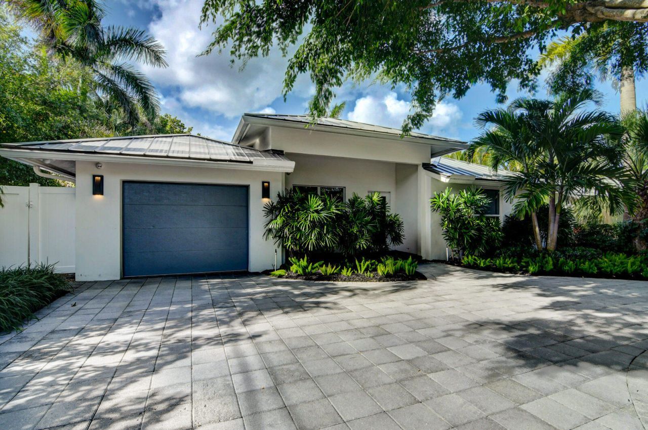 717 NE 1st Court, Delray Beach, FL 33483 Photo