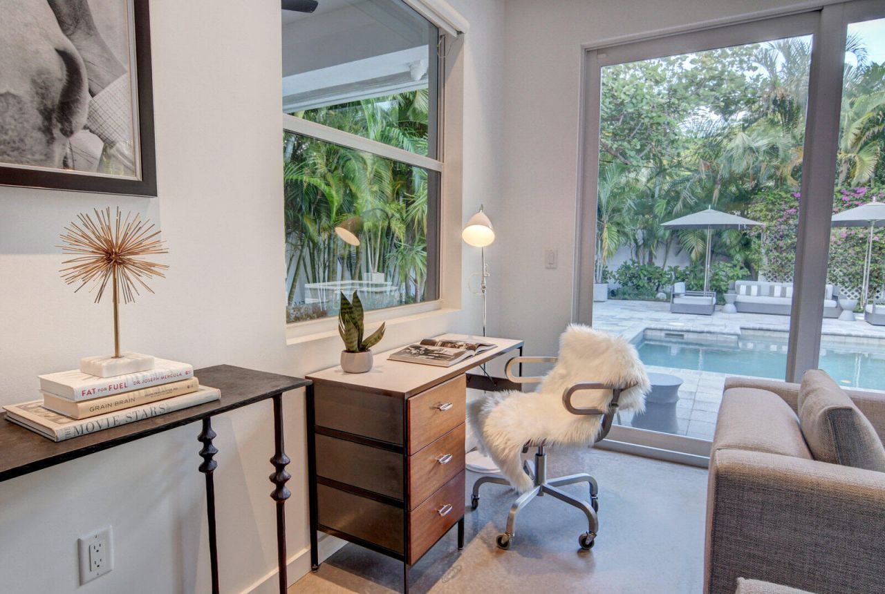 717 NE 1st Court, Delray Beach, FL 33483 Photo