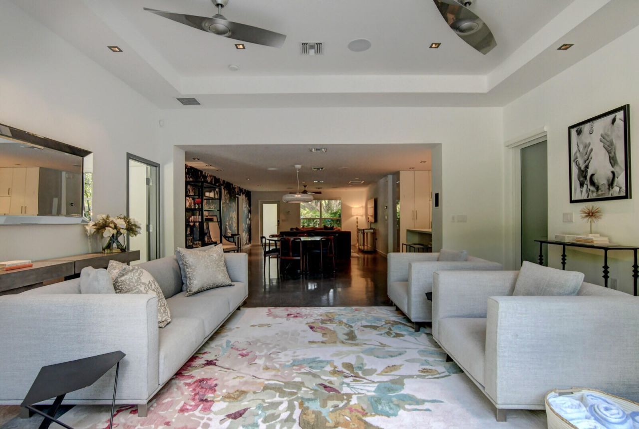 717 NE 1st Court, Delray Beach, FL 33483 Photo