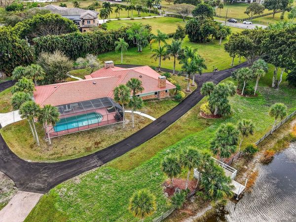 10965 La Reina Road, Delray Beach, FL 33446