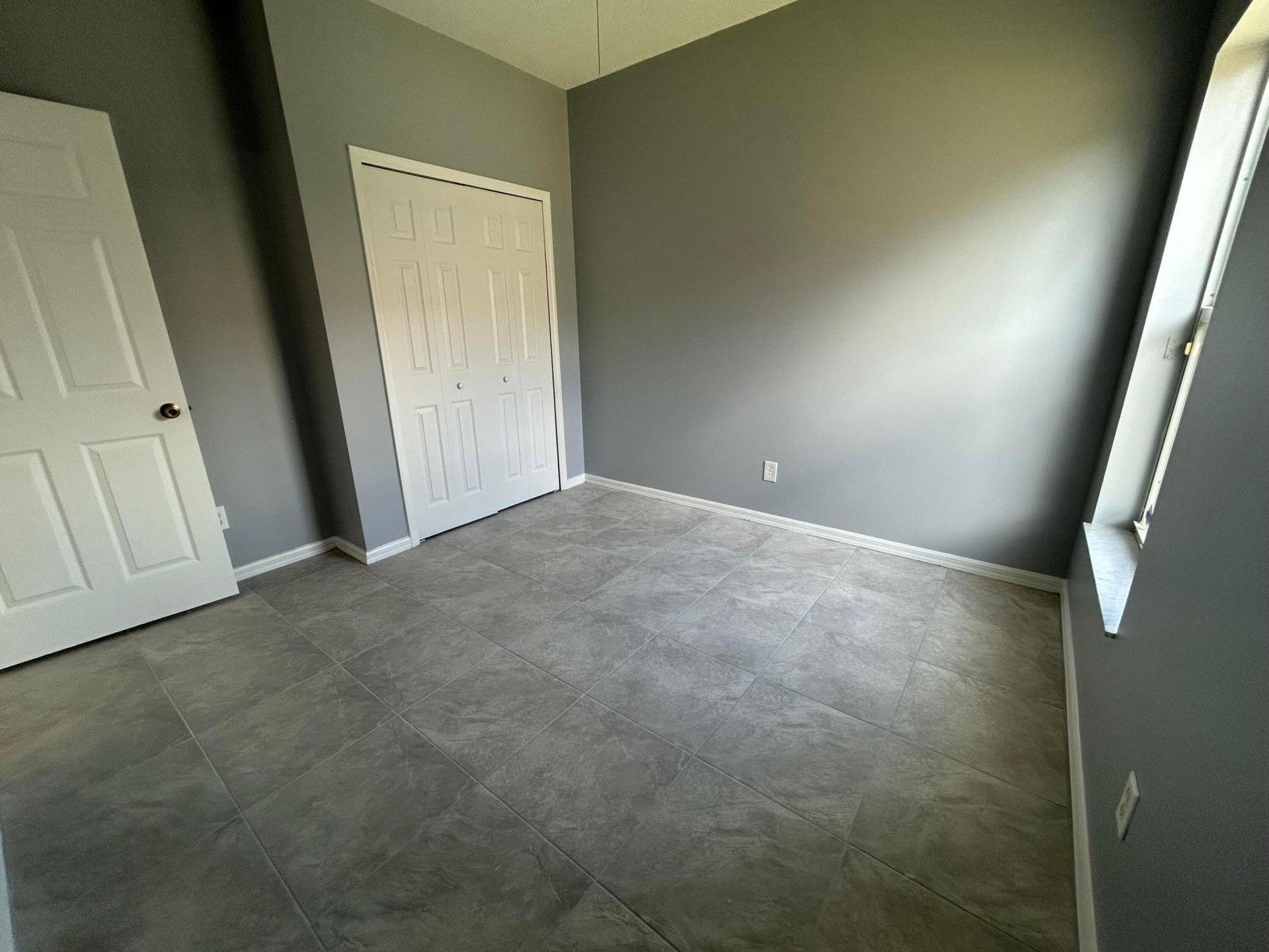 974 SE Albatross Avenue, Port Saint Lucie, FL 34983 Photo