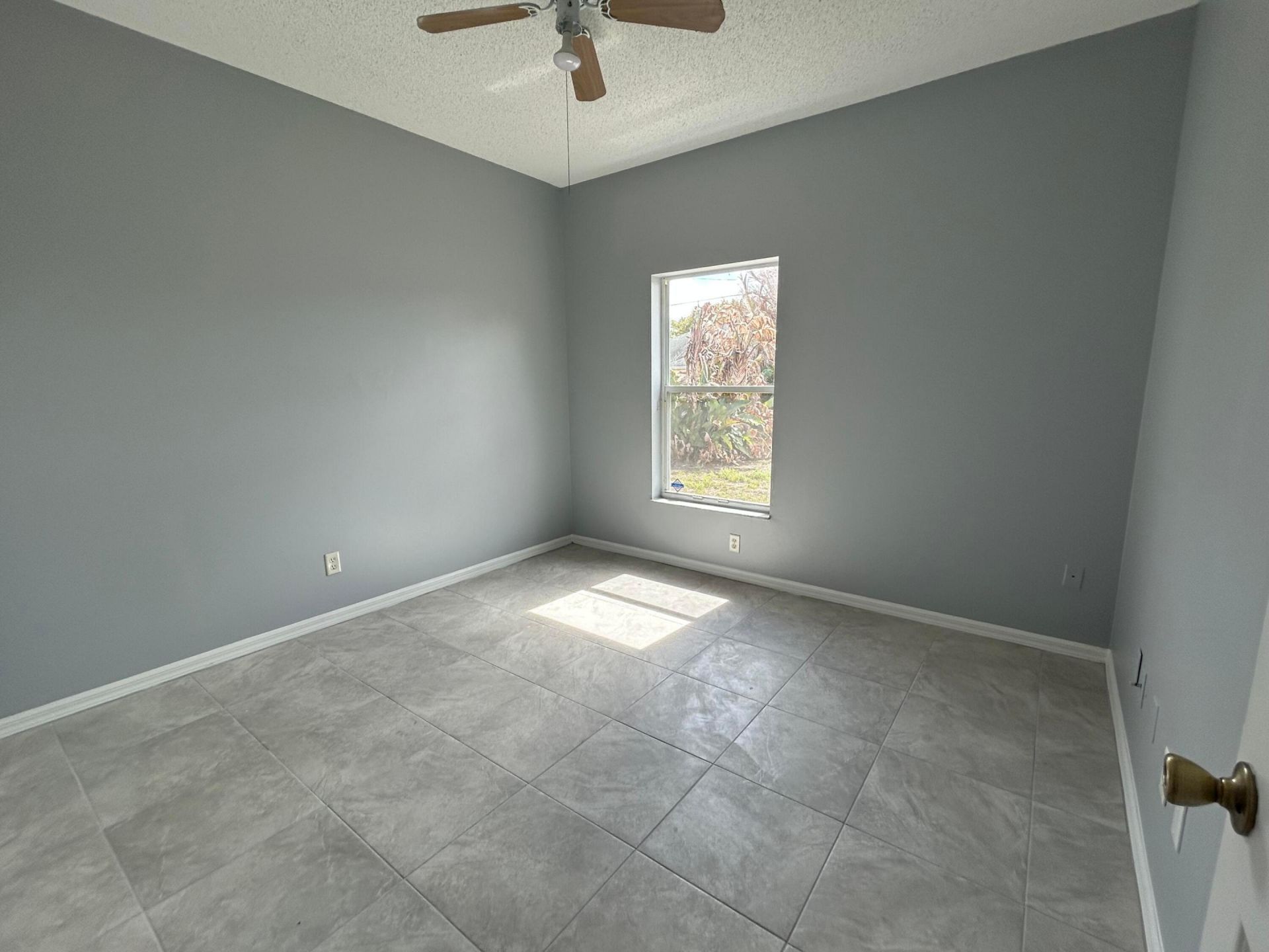 974 SE Albatross Avenue, Port Saint Lucie, FL 34983 Photo