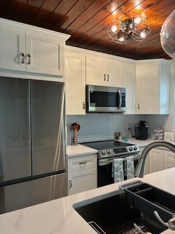 4404 SE Mulford Lane, Stuart, FL 34997 Photo