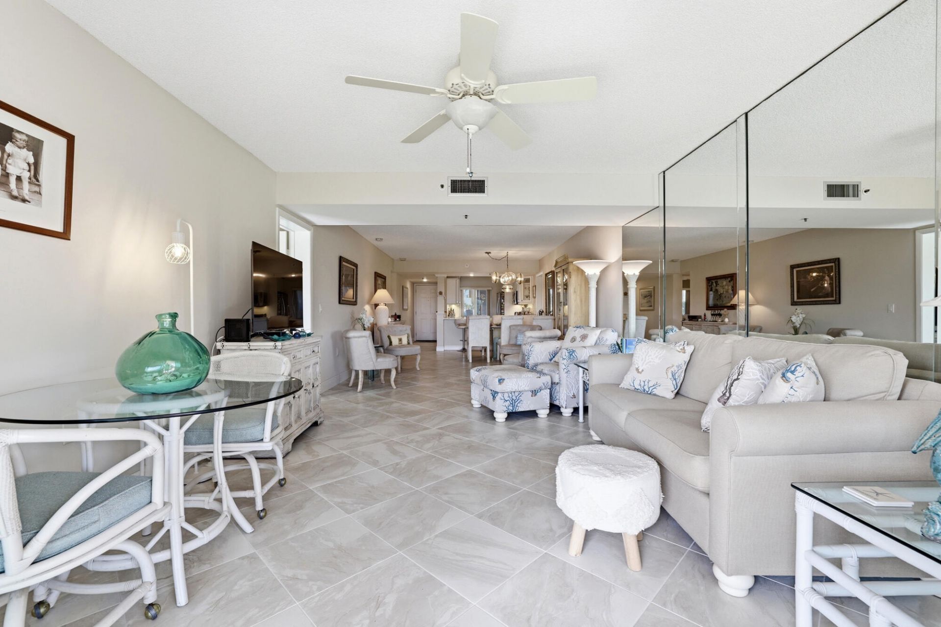 401 Ocean Bluffs Boulevard, Unit 104, Jupiter, FL 33477 Photo