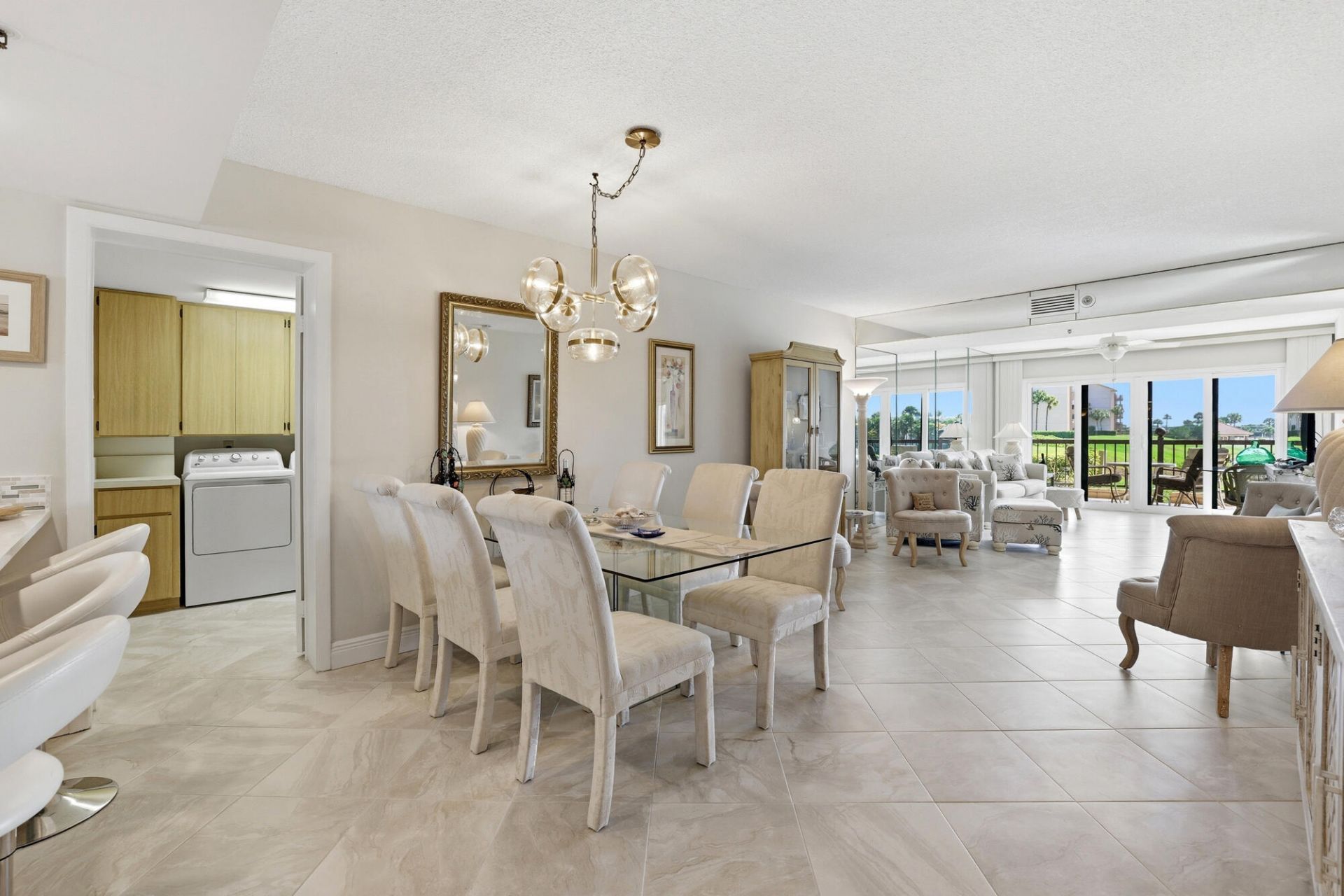 401 Ocean Bluffs Boulevard, Unit 104, Jupiter, FL 33477 Photo