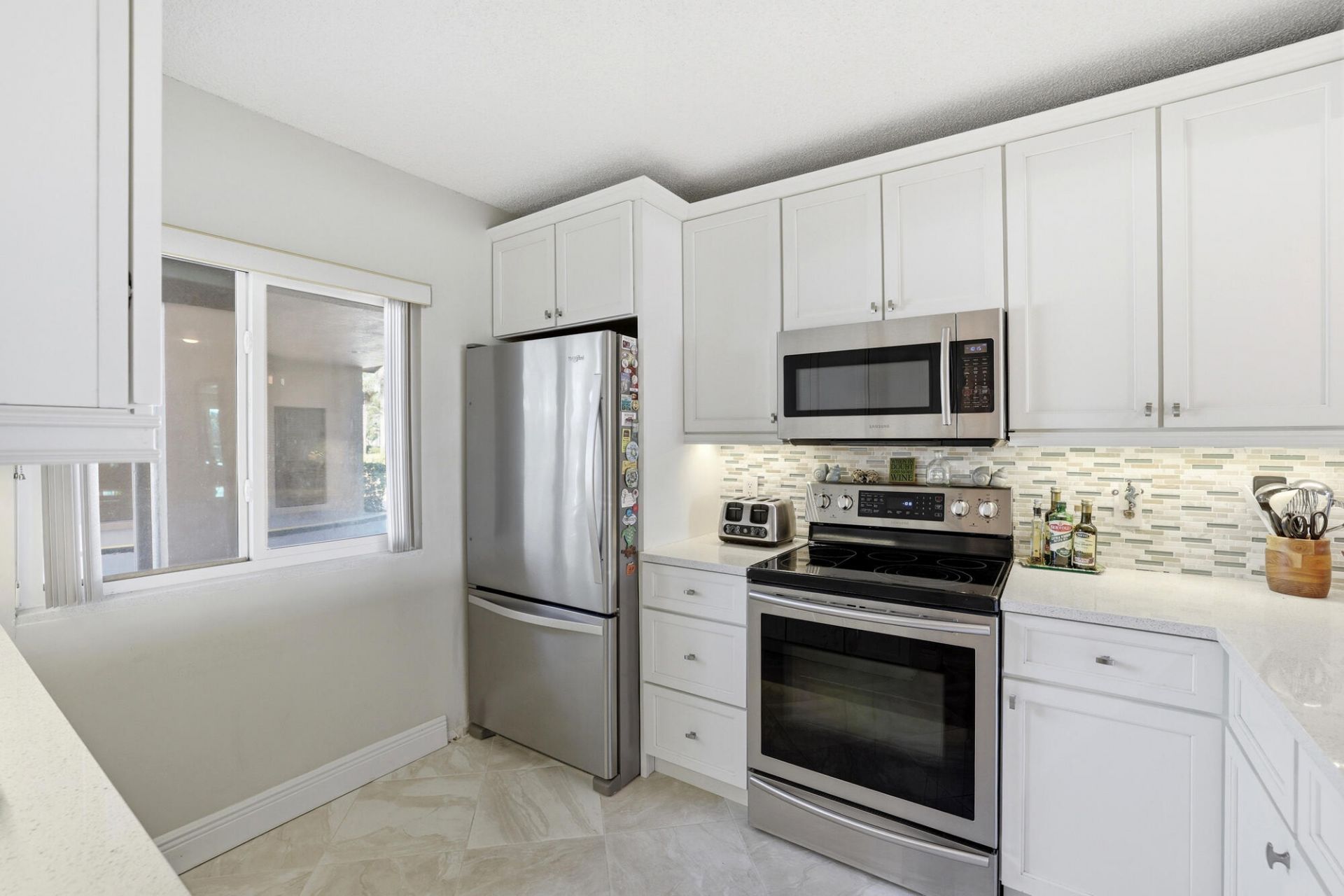 401 Ocean Bluffs Boulevard, Unit 104, Jupiter, FL 33477 Photo
