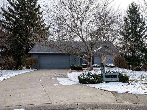 7117 Twelve Oak Court, Fort Wayne, IN 46804