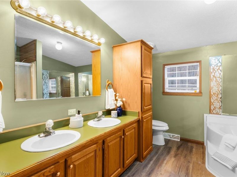 1367 Housel Craft Road, Bristolville, OH 44402 Photo 18