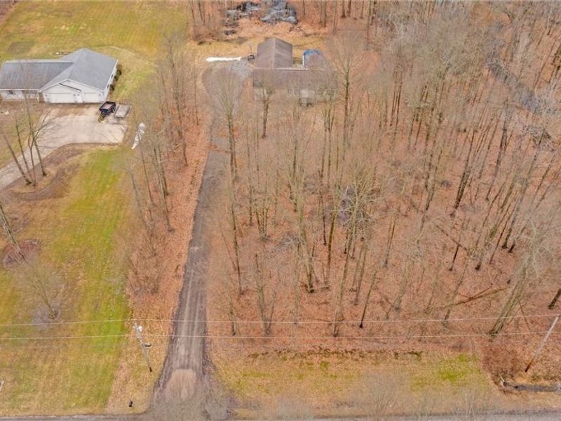 1367 Housel Craft Road, Bristolville, OH 44402 Photo 21