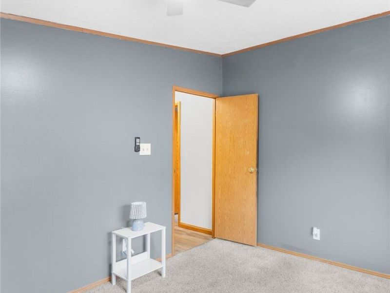 1367 Housel Craft Road, Bristolville, OH 44402 Photo 4