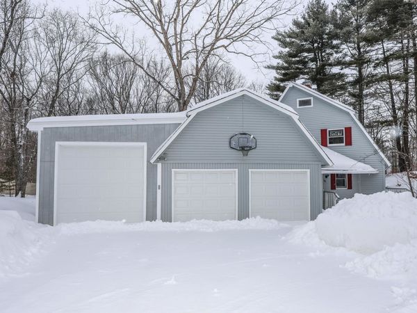 96 Rocky Hill Road, Somersworth, NH 03878