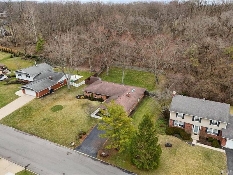 6330 Millbank Drive, Centerville, OH 45459 Photo 37