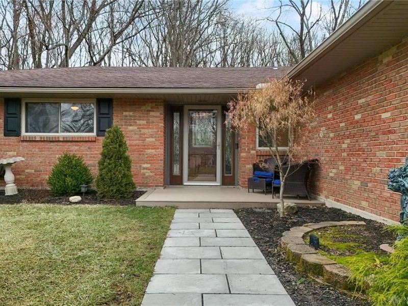 6330 Millbank Drive, Centerville, OH 45459 Photo 7