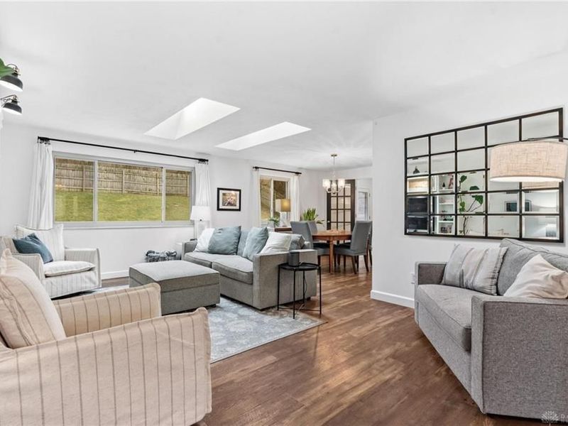 6330 Millbank Drive, Centerville, OH 45459 Photo 9