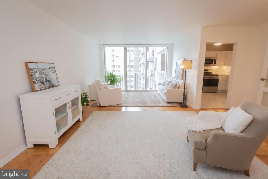 3001 Veazey Terrace Nw, Unit 1128, Washington, DC 20008 Main Photo