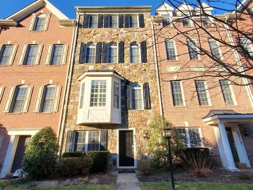 631 Hurdle Mill Place, Gaithersburg, MD 20877 Main Photo