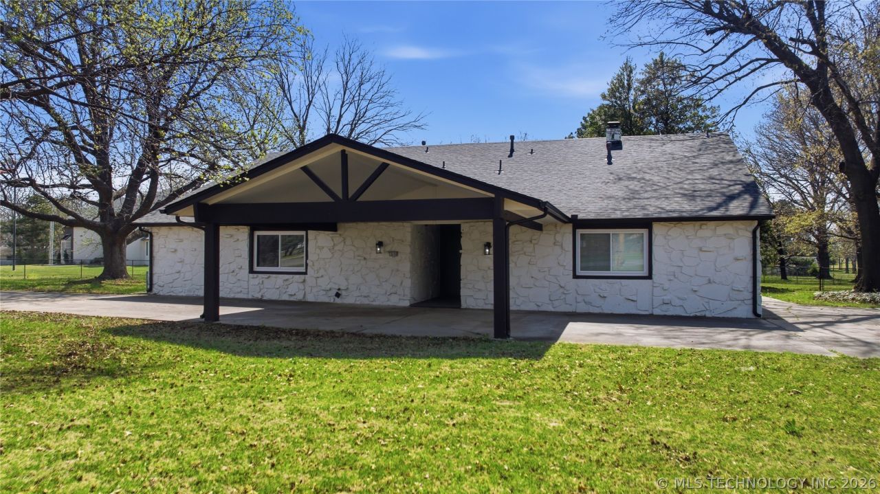 18700 E 94th Street, Broken Arrow, OK 74012 Main Photo