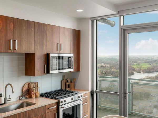 222 West Ave, Unit 2204, Austin, TX 78701