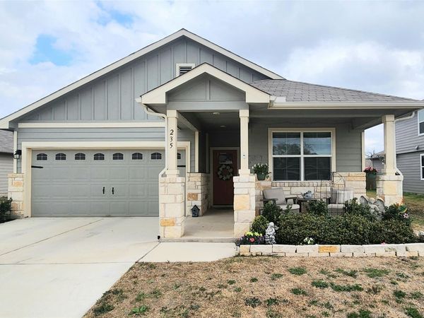 235 Bunting LN, Bertram, TX 78605