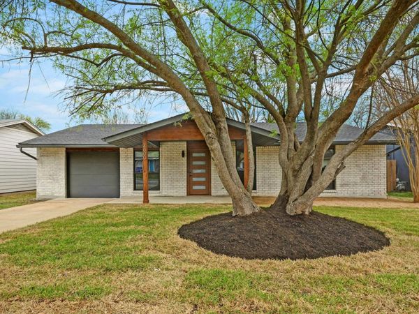 2600 Berkett DR, Austin, TX 78745