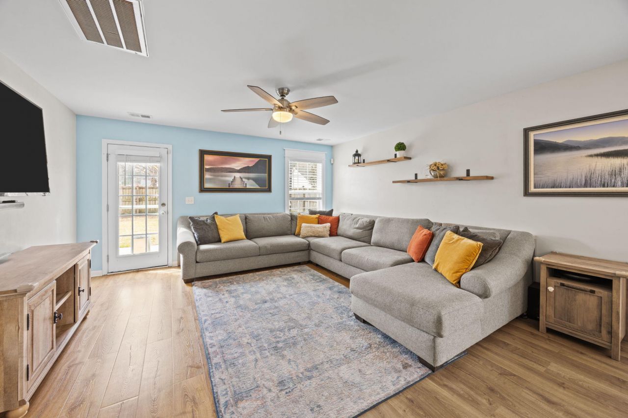 120 Covey Court Photo 10