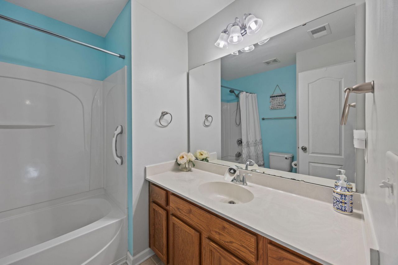 120 Covey Court Photo 17