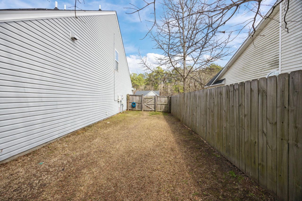 120 Covey Court Photo 24