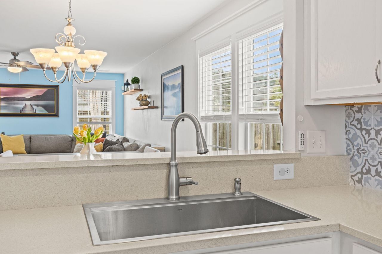 120 Covey Court Photo 6