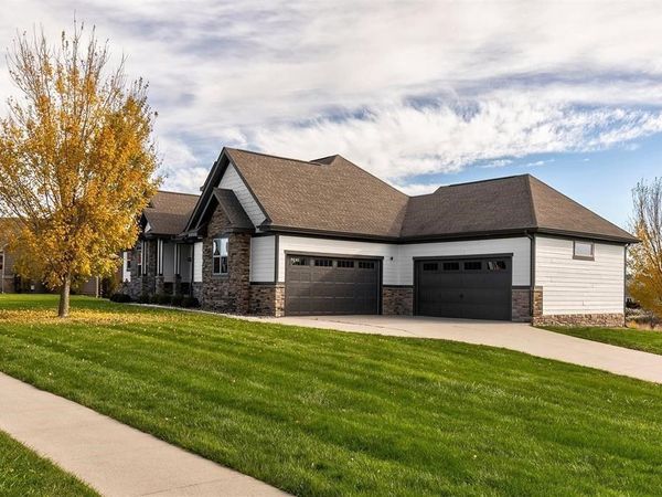 5119 NE Jan Rose Parkway, Ankeny, IA 50021