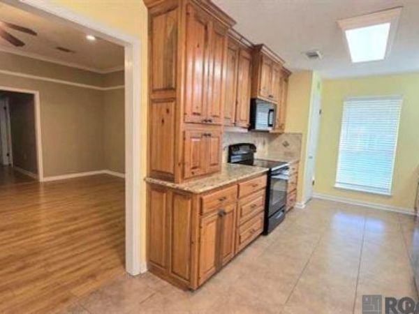 15833 Hewwood Ave, Baton Rouge, LA 70816