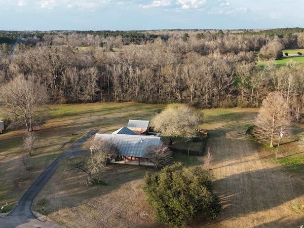 7891 Hillside Dr, Clinton, LA 70722