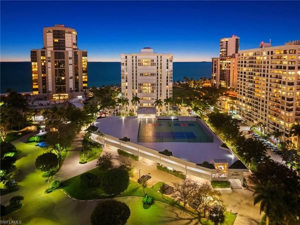 4401 Gulf Shore BLVD N, Unit D806, NAPLES, FL 34103