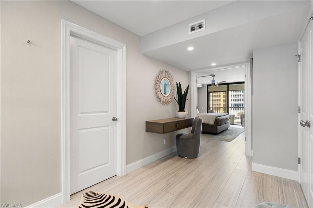 4401 Gulf Shore Blvd N, Unit D806, Naples, FL 34103 Photo