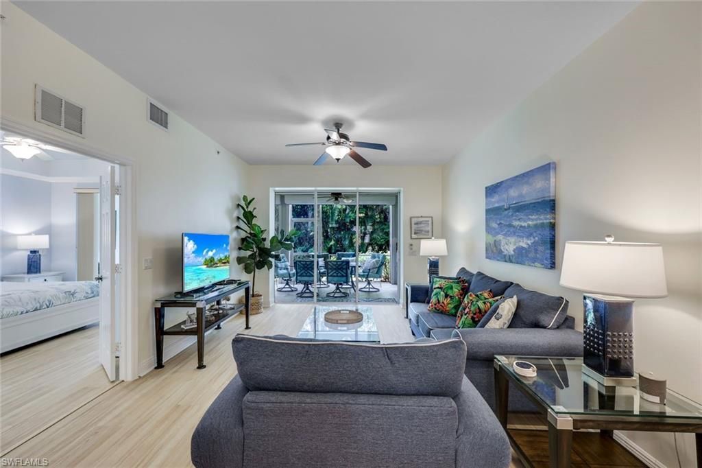 2350 Hidden Lake Ct, Unit 8511, Naples, FL 34112 Photo