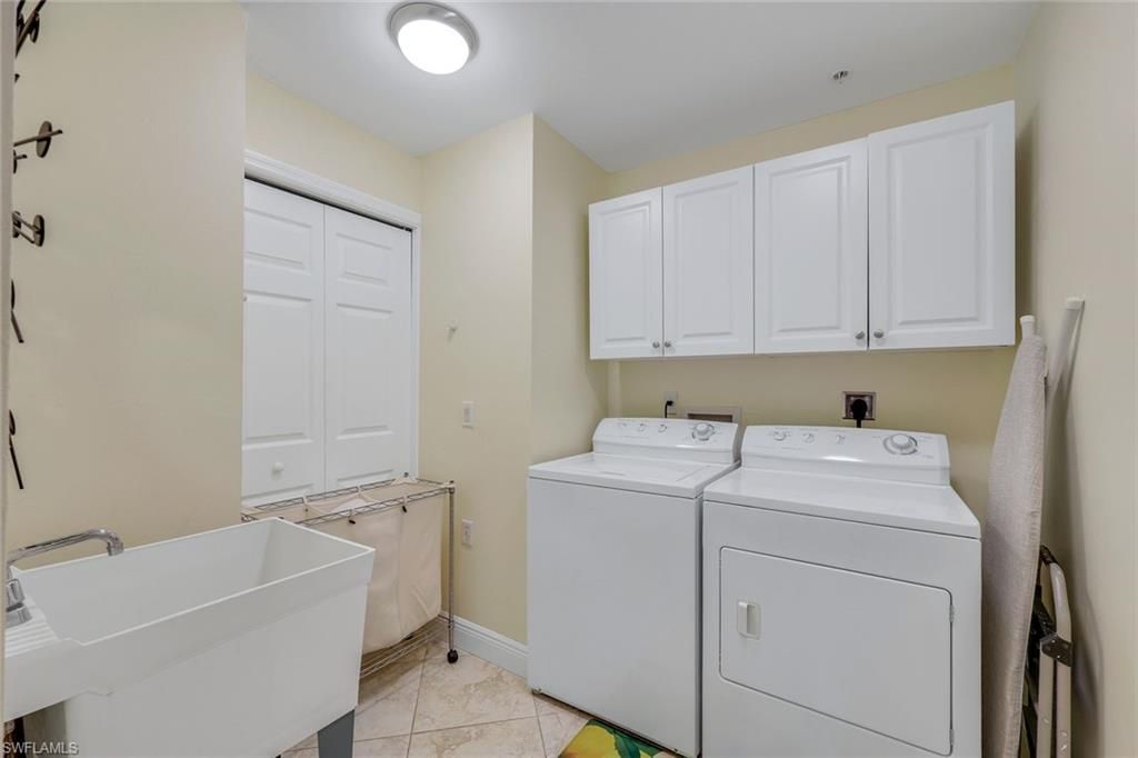 2350 Hidden Lake Ct, Unit 8511, Naples, FL 34112 Photo