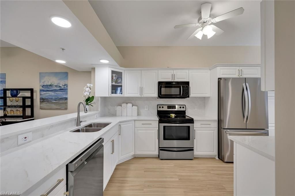 2350 Hidden Lake Ct, Unit 8511, Naples, FL 34112 Photo