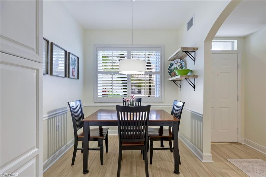 2350 Hidden Lake Ct, Unit 8511, Naples, FL 34112 Photo