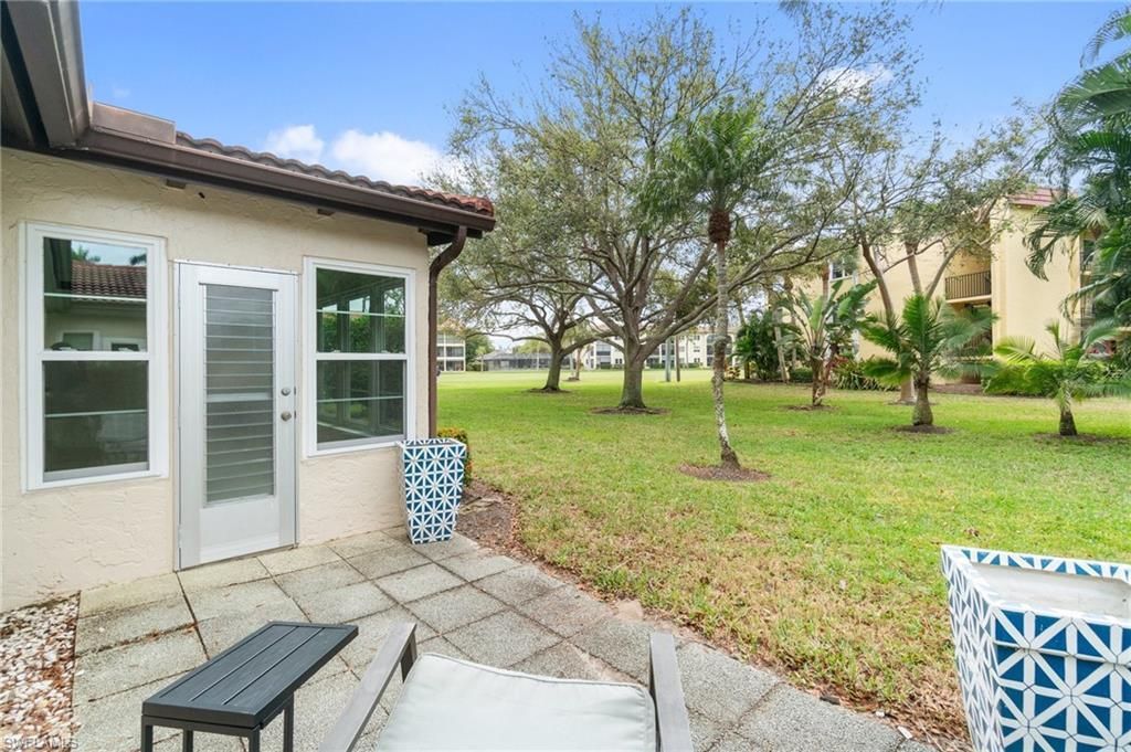 1094 Forest Lakes Dr, Naples, FL 34105 Photo