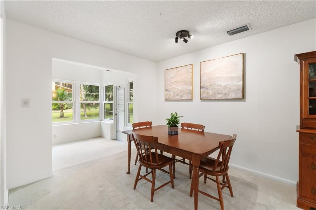 1094 Forest Lakes Dr, Naples, FL 34105 Photo