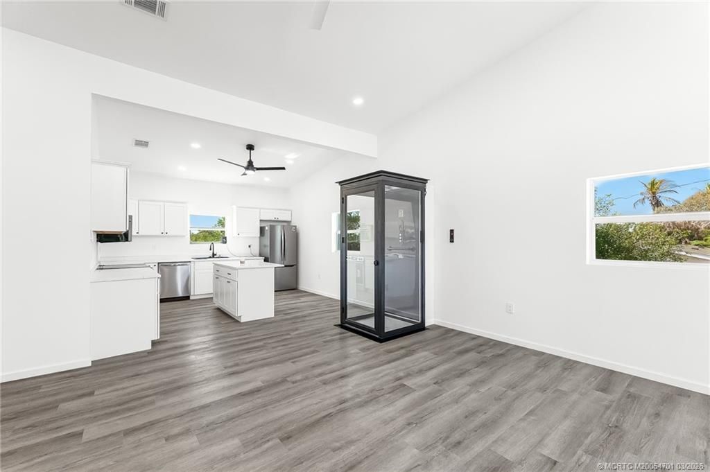 7932 SE Skylark Avenue, Hobe Sound, FL 33455 Photo