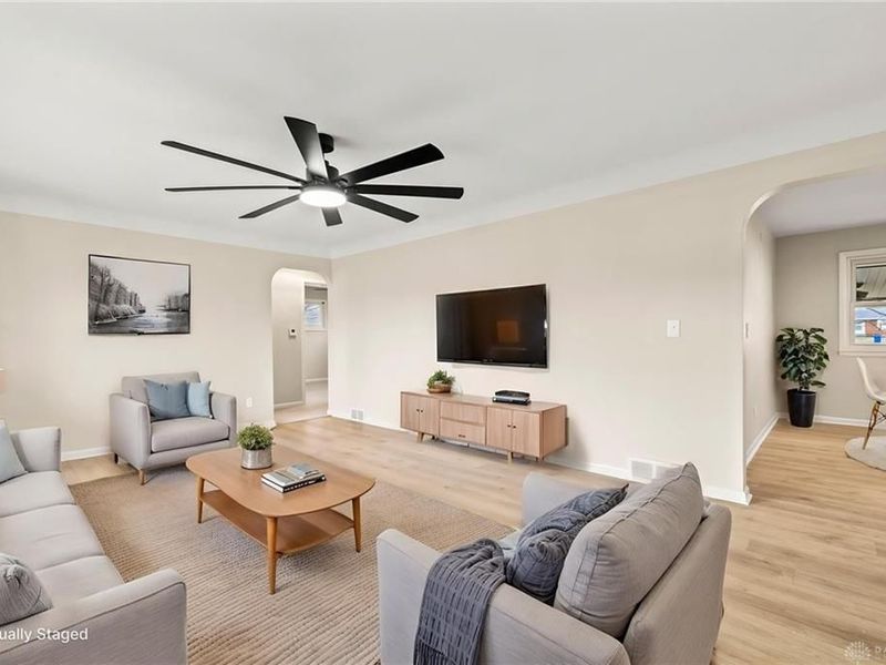 100 Crowthers Drive, Hamilton, OH 45013 Photo 4