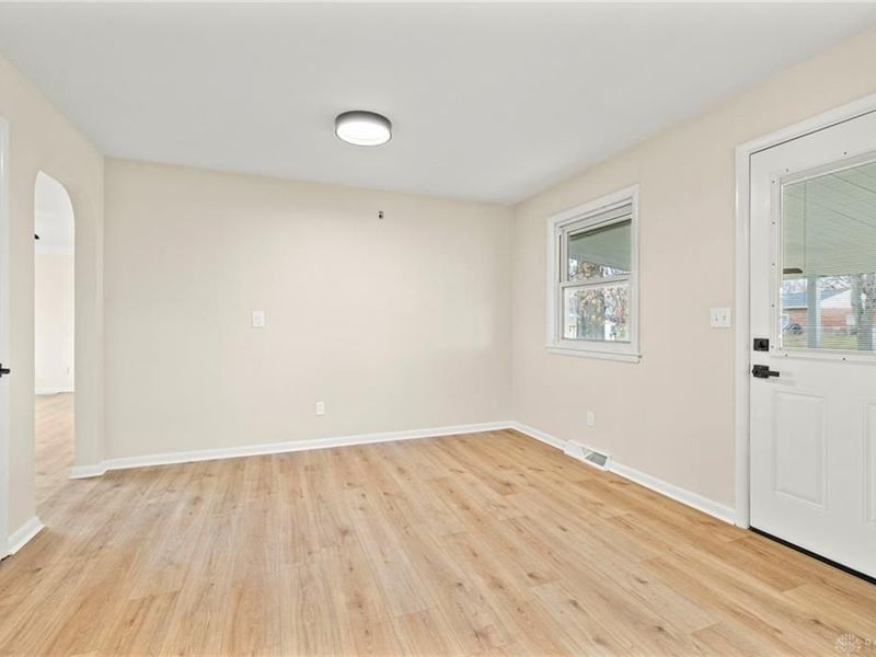 100 Crowthers Drive, Hamilton, OH 45013 Photo 7