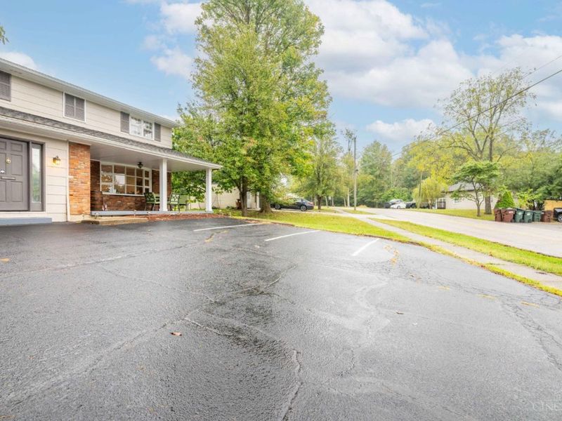 1 Crestview Drive, Milford, OH 45150 Photo 6