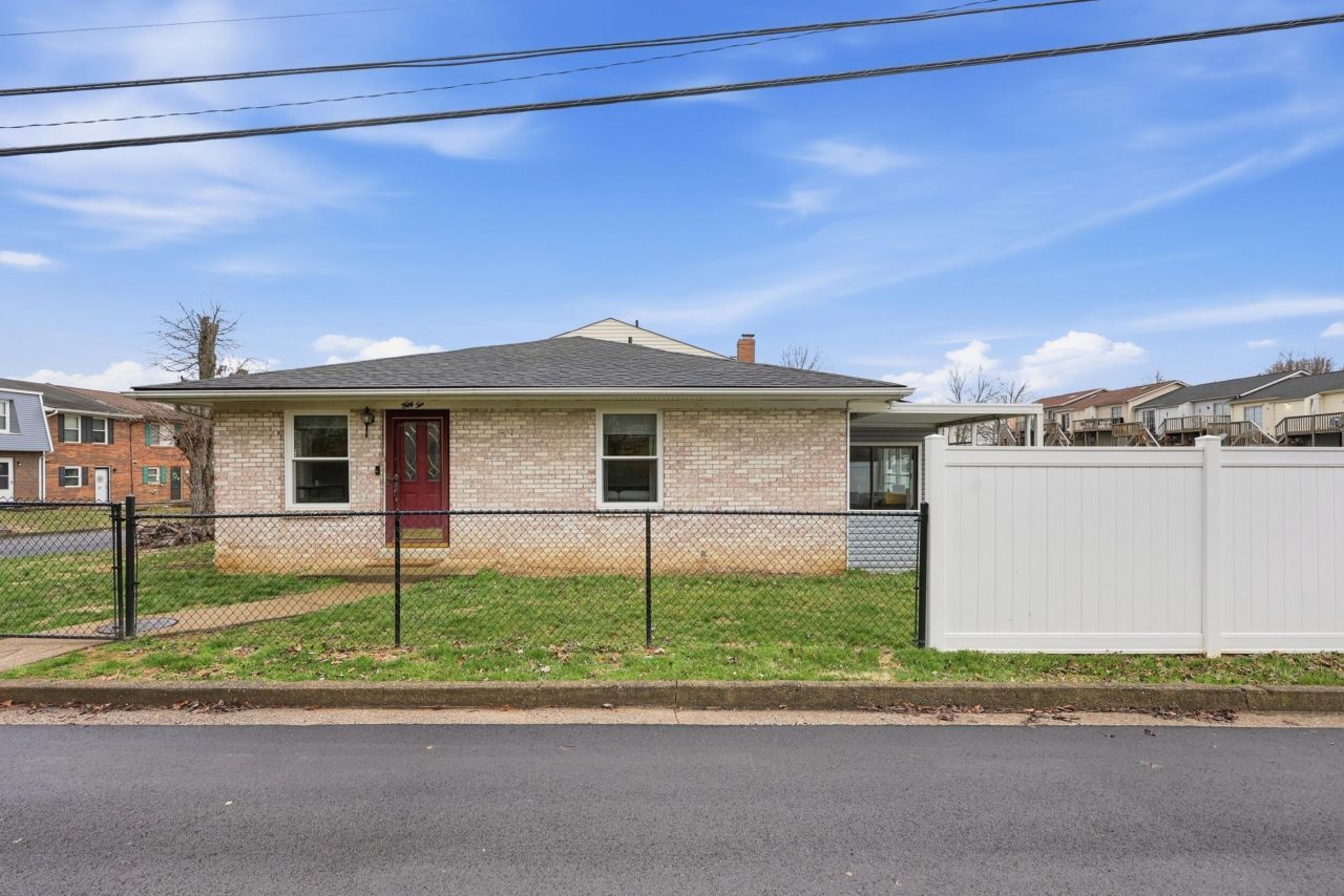 52 Judy Ann Court, Winchester, KY 40391 Main Photo