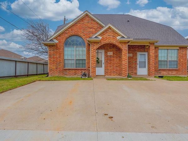 103 Janis Street, Unit A, Alvarado, TX 76009