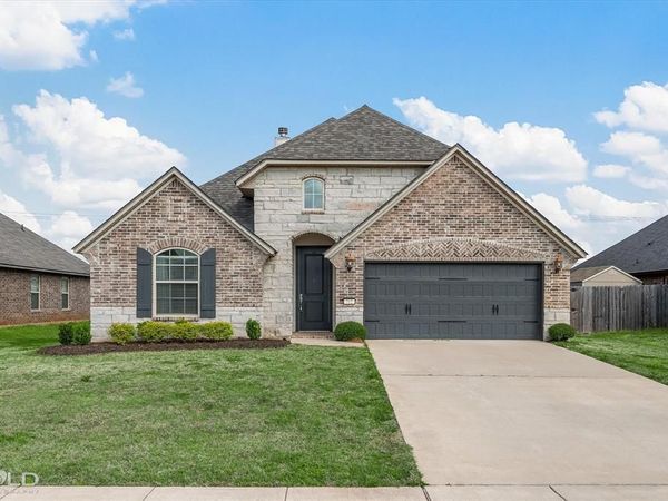 712 Abita, Bossier City, LA 71111