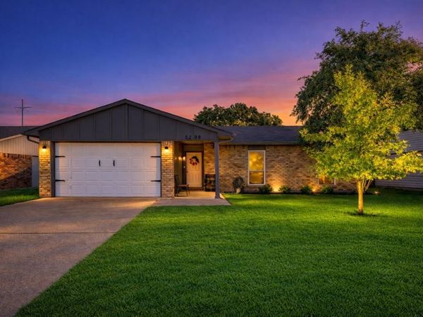 5209 Baker, The Colony, TX 75056