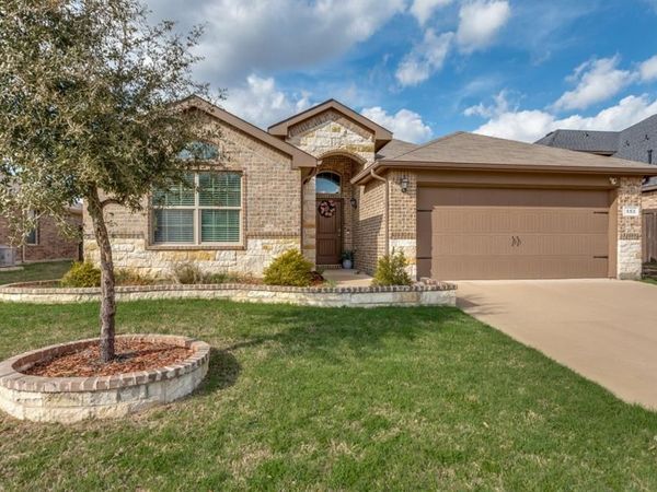 553 Vickie Street, Crowley, TX 76036